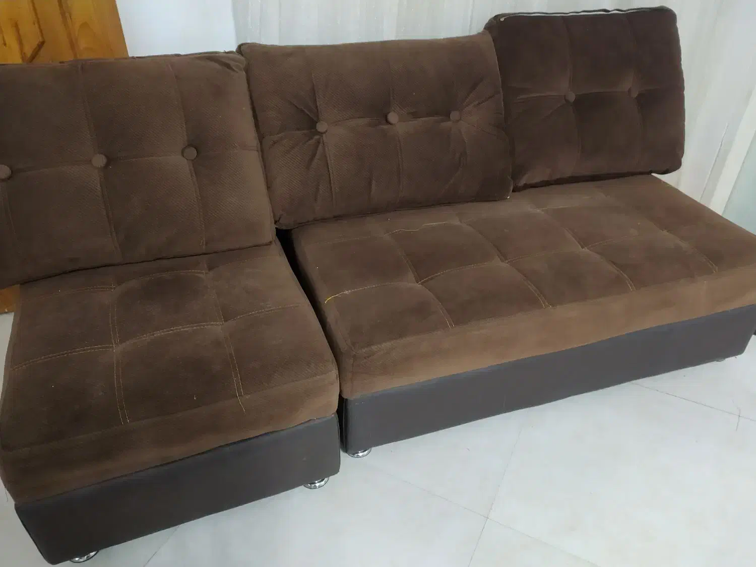 مبل سه نفره تمیز و سالم فقط 2میلیون|مبلمان خانگی و میز عسلی|ساری, |دیوار