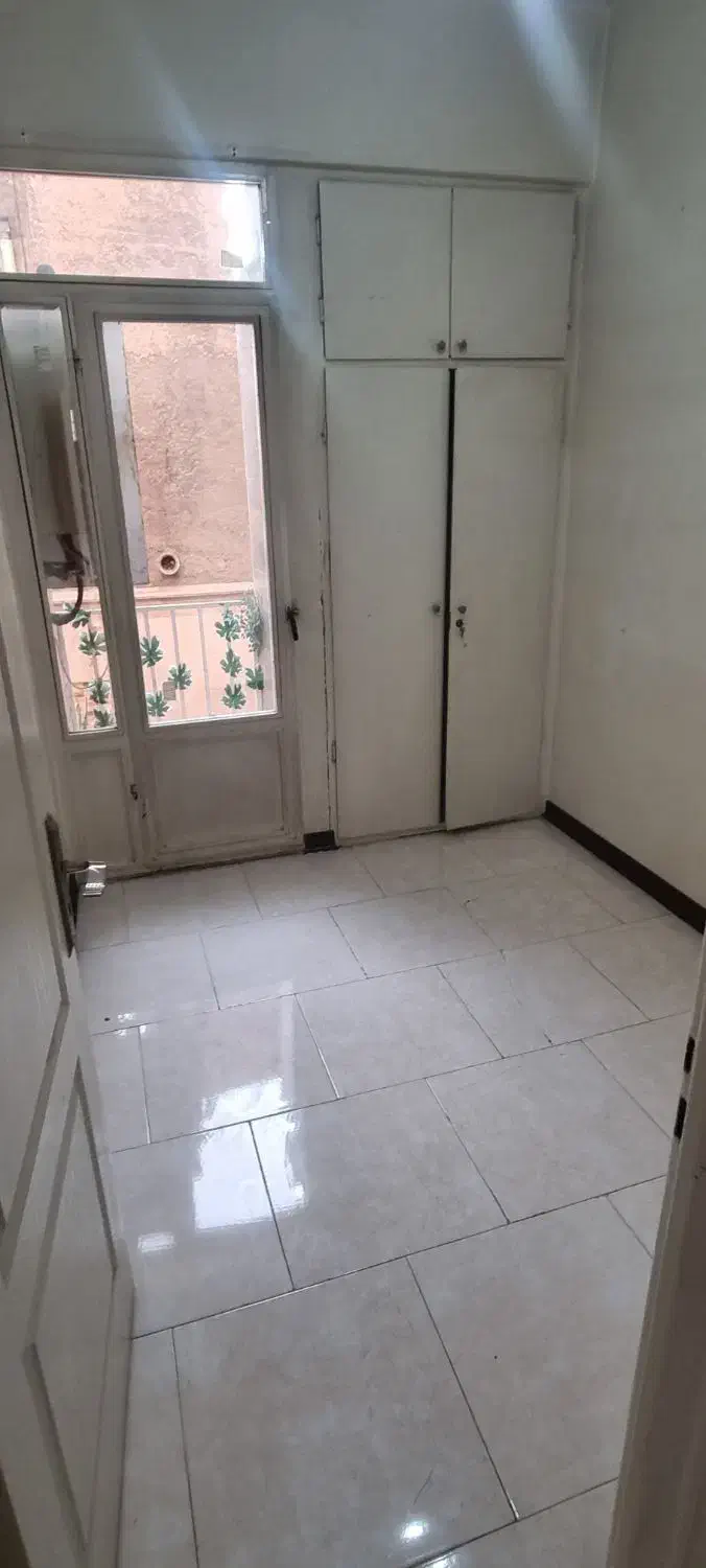 ۶۰ متر ۲ خواب فول امکانات وحیدیه