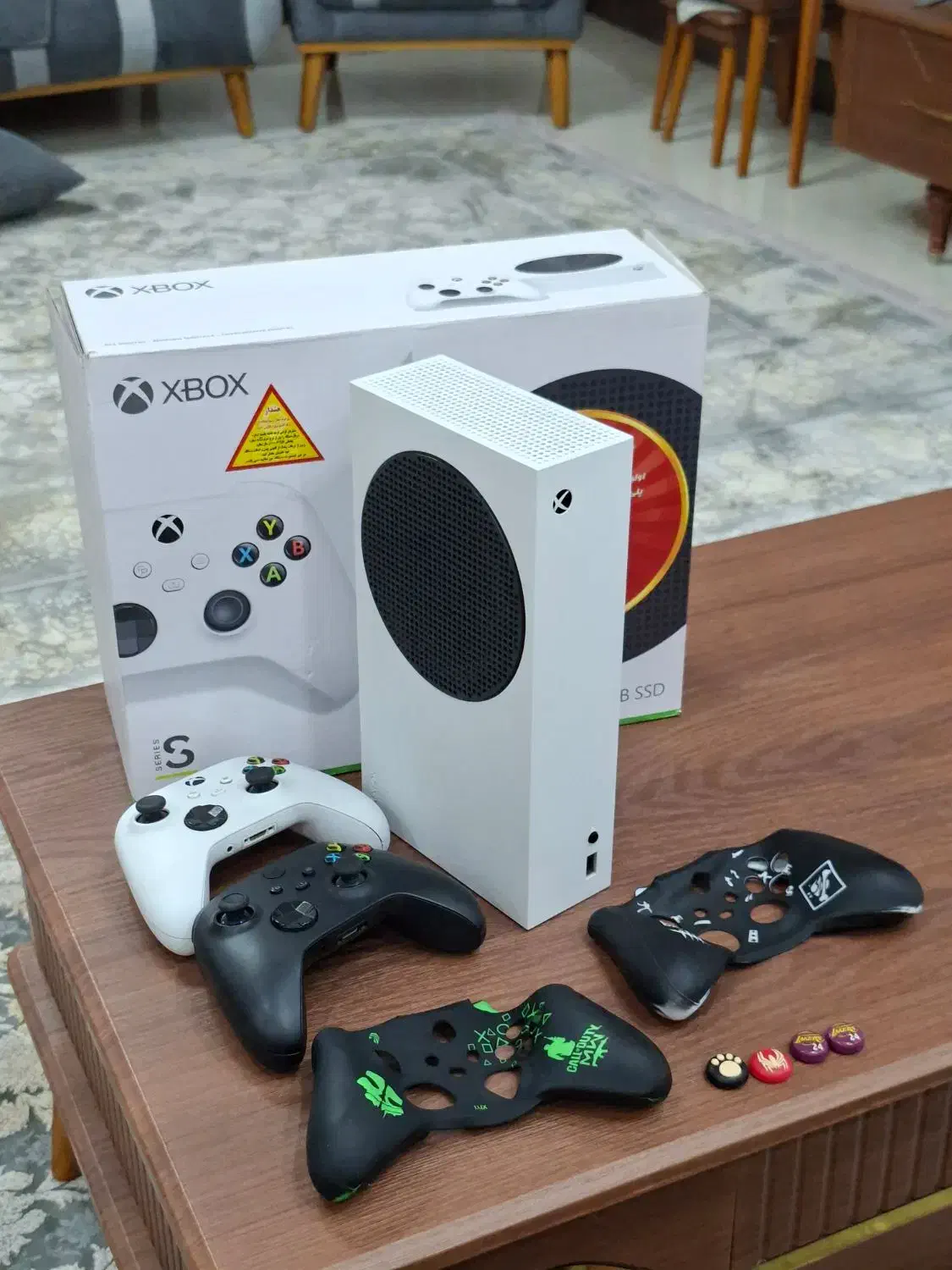 کنسول XBOX Series S دو دسته و کیف در حد نو و آکبند|کنسول، بازی ویدئویی و آنلاین|رشت, گلسار|دیوار