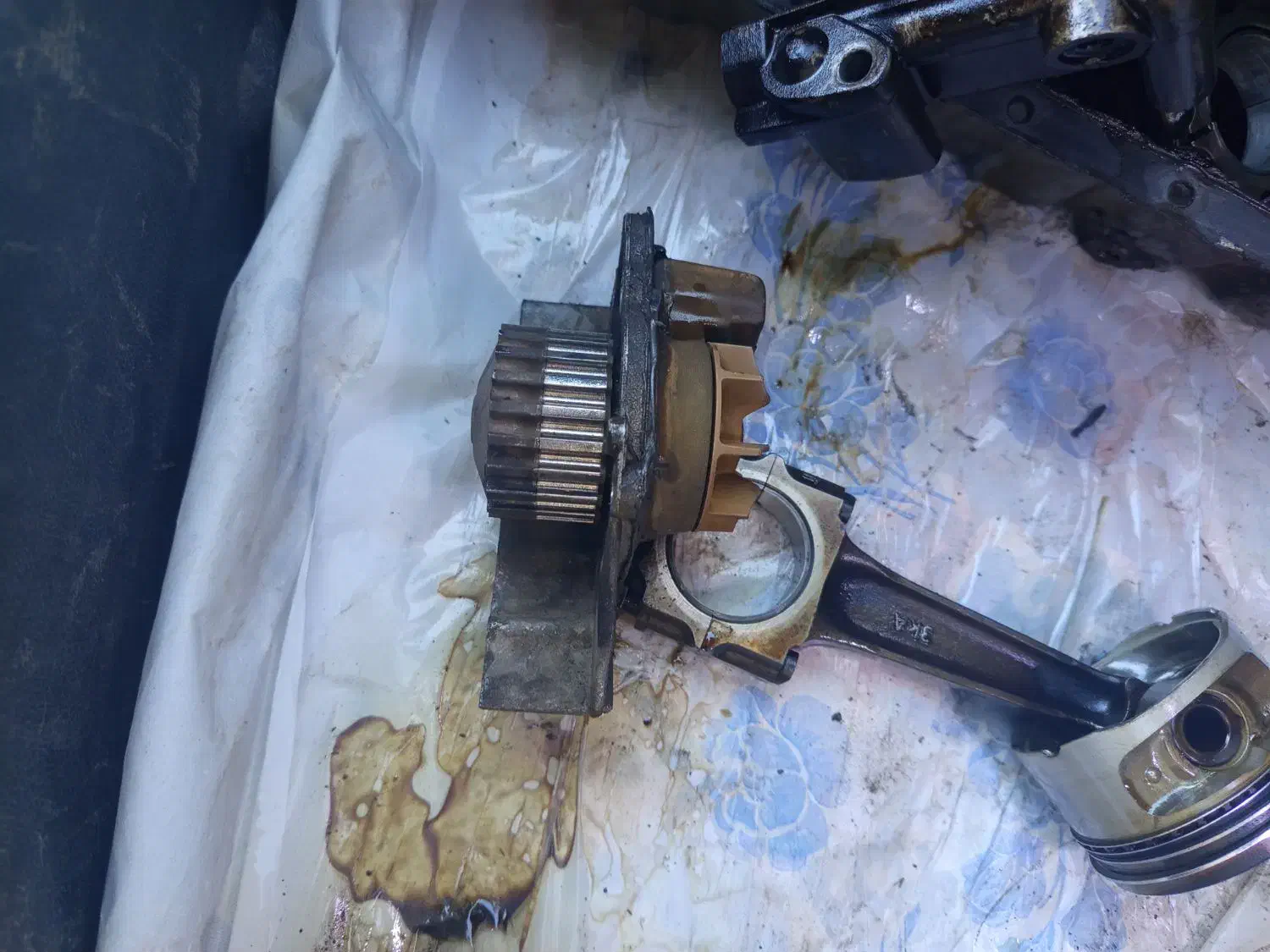 میل لنگ پژو و کارتل|قطعات یدکی و لوازم جانبی|اهر, |دیوار