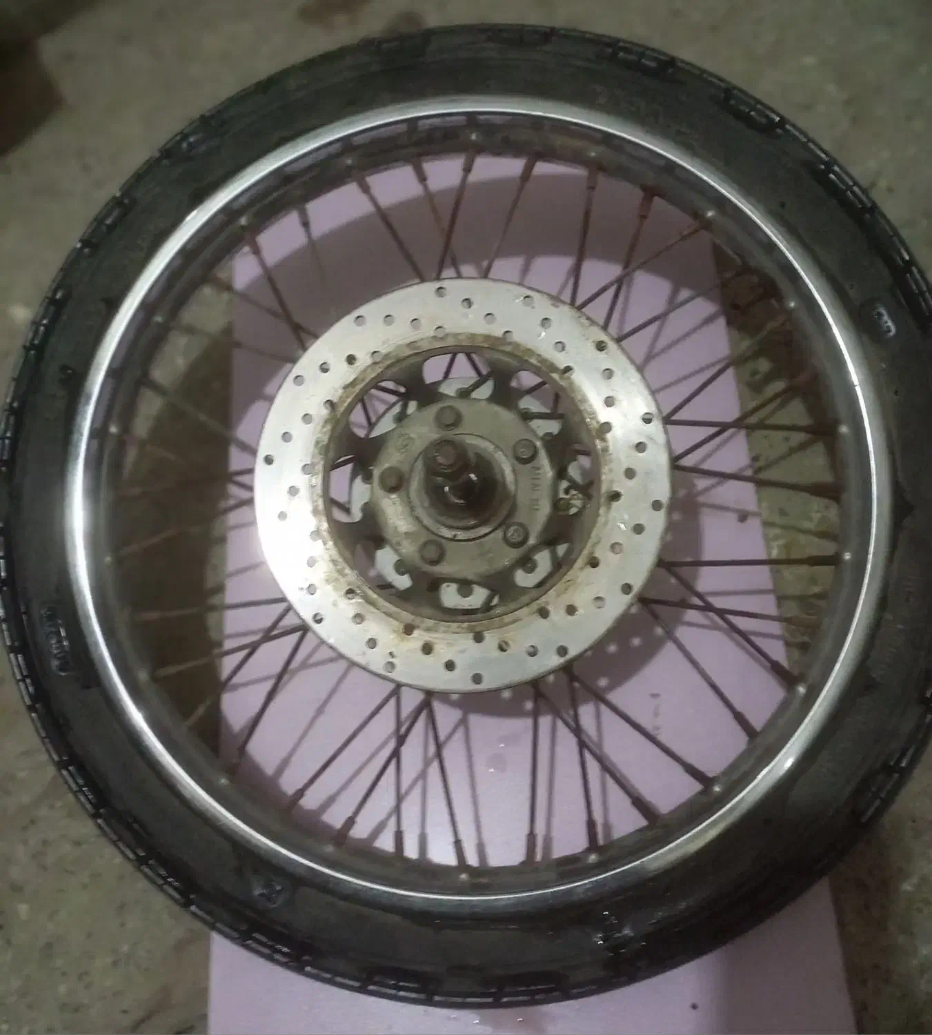 کمک فنر جلو وکمک فنر عقب لاستیک جلو ولاستیک عقب|قطعات یدکی و لوازم جانبی|مشهد, کارگران|دیوار