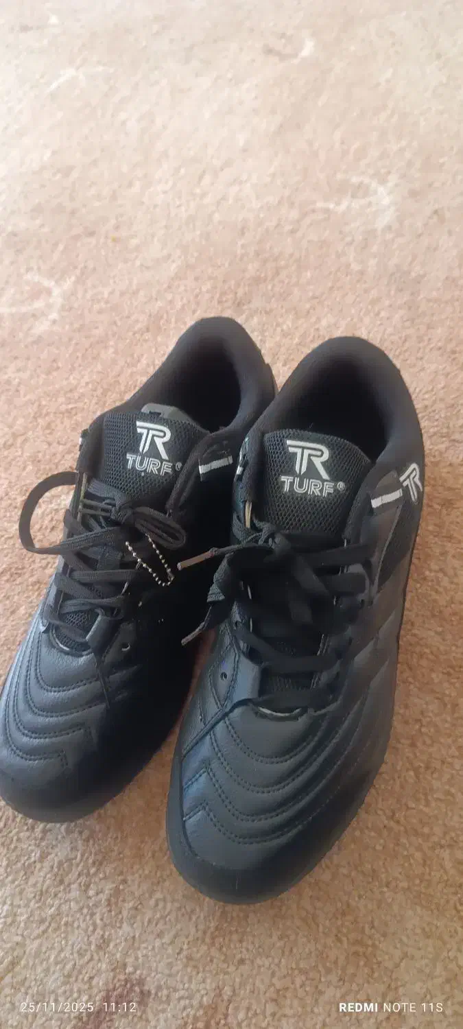 کفش|تجهیزات ورزشی|اهواز, کمپلو جنوبی|دیوار