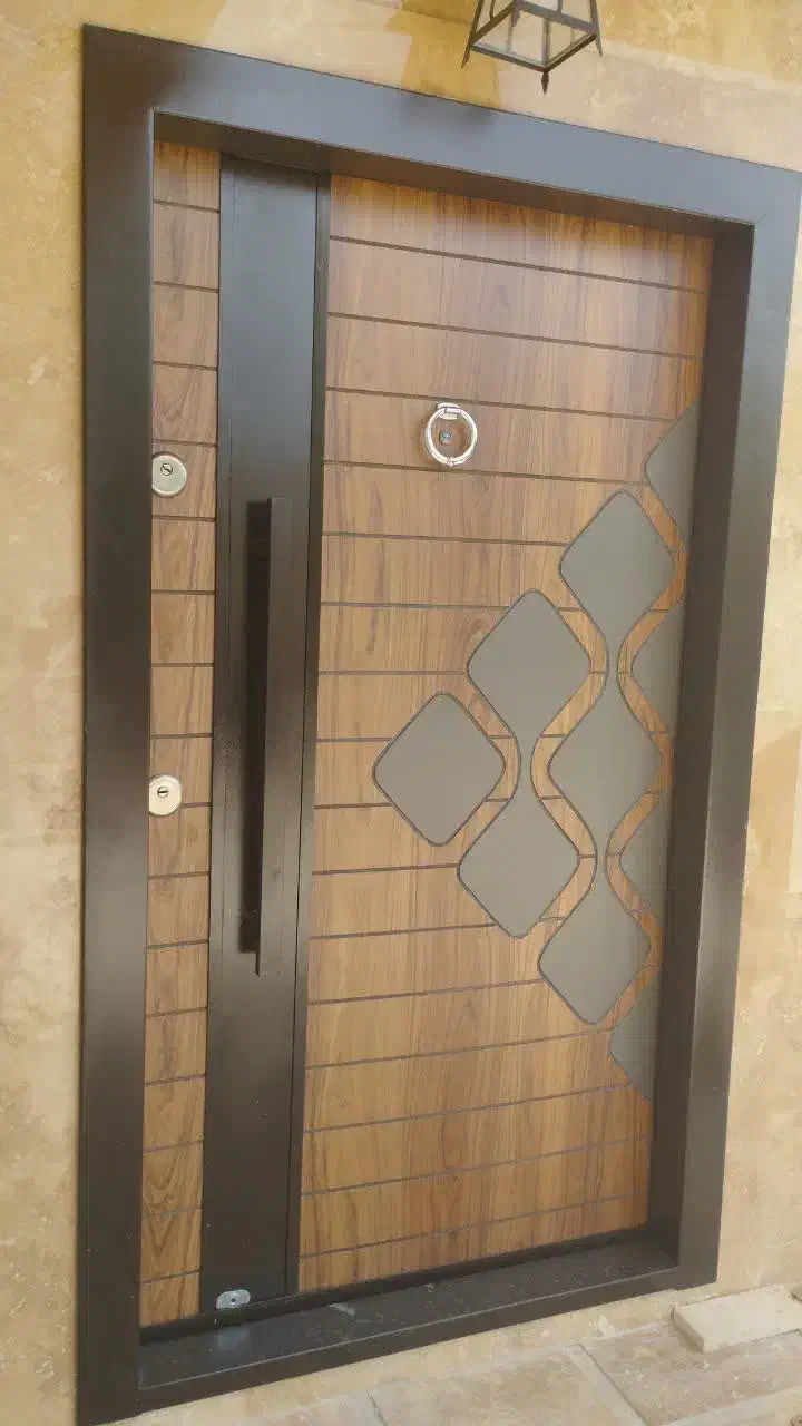 نصاب درب ضد سرقت وساخت و نصب درب و پنجره upvc|خدمات پیشه و مهارت|شهریار, شهریار|دیوار