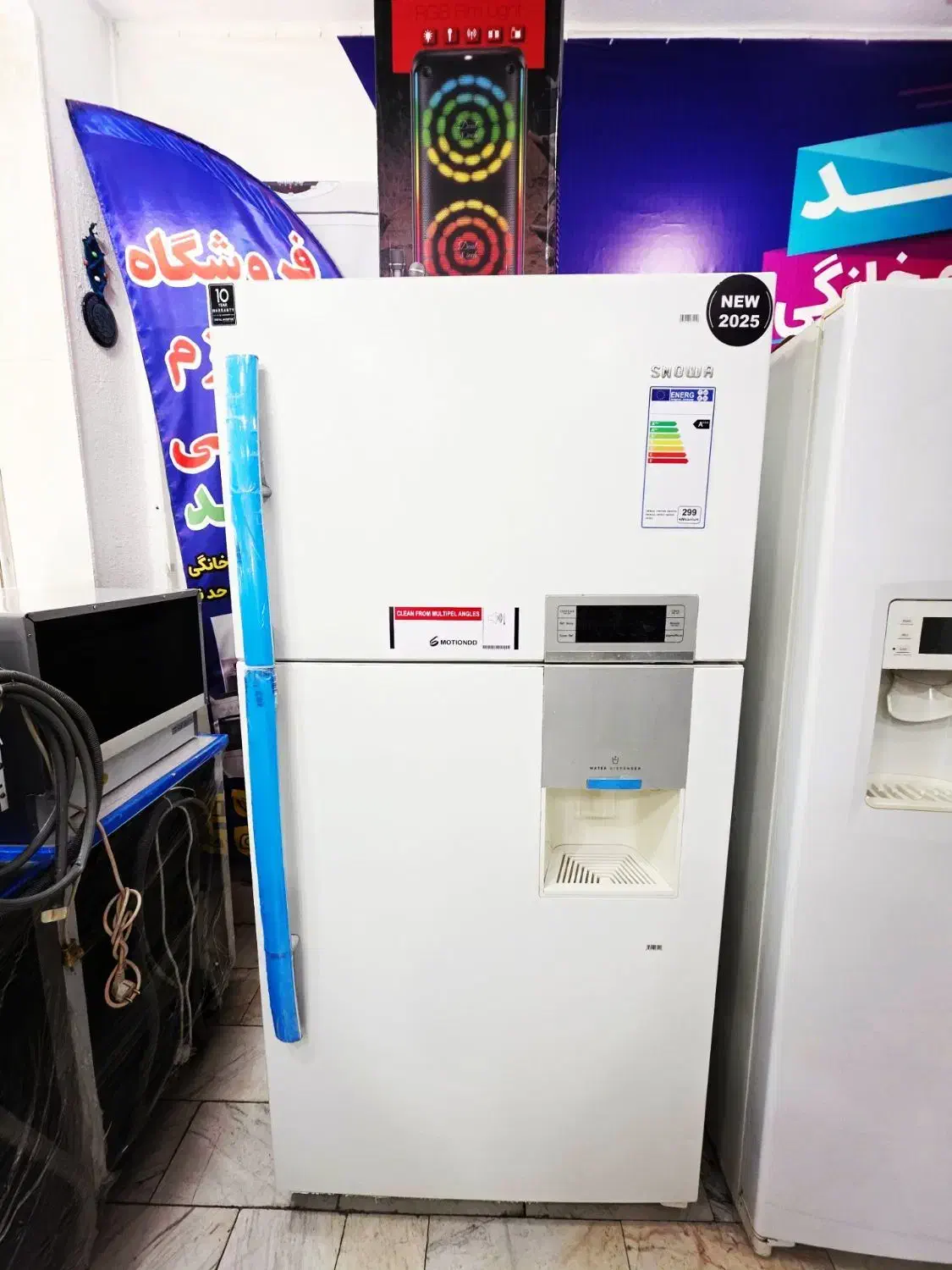 یخچال فریزر بسیار تمیز و سالم جادار برند اسنوا|یخچال و فریزر|تهران, هاشمآباد|دیوار