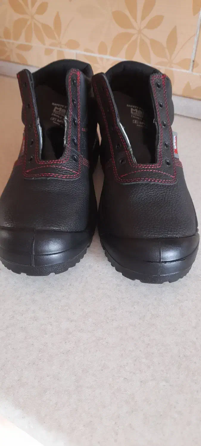 کفش ایمنی|کیف، کفش، کمربند|پردیس, فاز ۸|دیوار