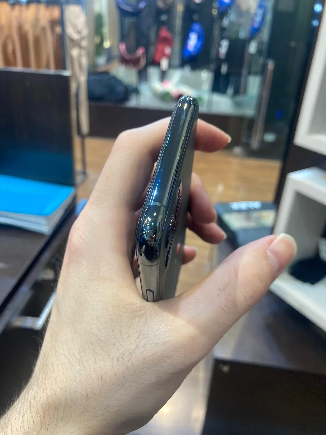 iPhone 11 pro|موبایل|مشهد, راهنمایی|دیوار