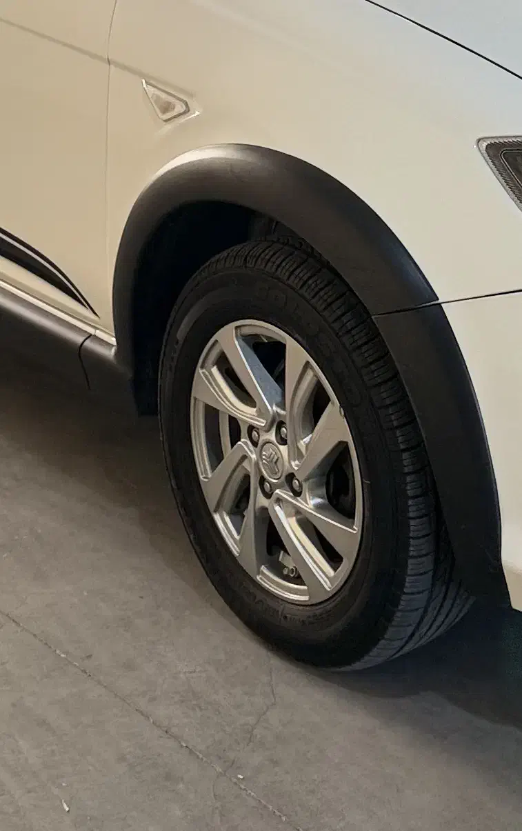 کوییک جی ایکس آر فول ترین رینگ شرکتی|خودرو سواری و وانت|شیراز, شهرک والفجر|دیوار