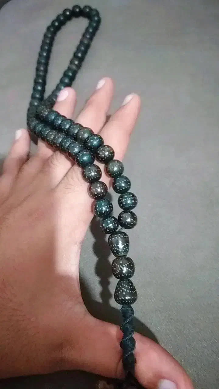 تسبیح مس کوب هسته خرما وحشی ۶۶ تایی|کلکسیون اشیاء عتیقه|علی‌آباد کتول, |دیوار