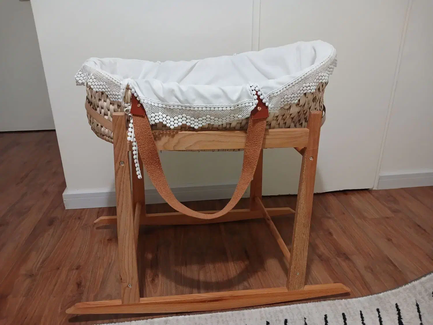 گهواره چوبی|اسباب و اثاث بچه|تهران, شهرک گلها (تهرانسر)|دیوار