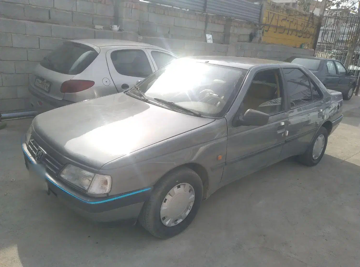 پژو ۴۰۵  مدل ۹۰ خاکستری دوگانه کارخانه|خودرو سواری و وانت|پارس‌آباد, |دیوار