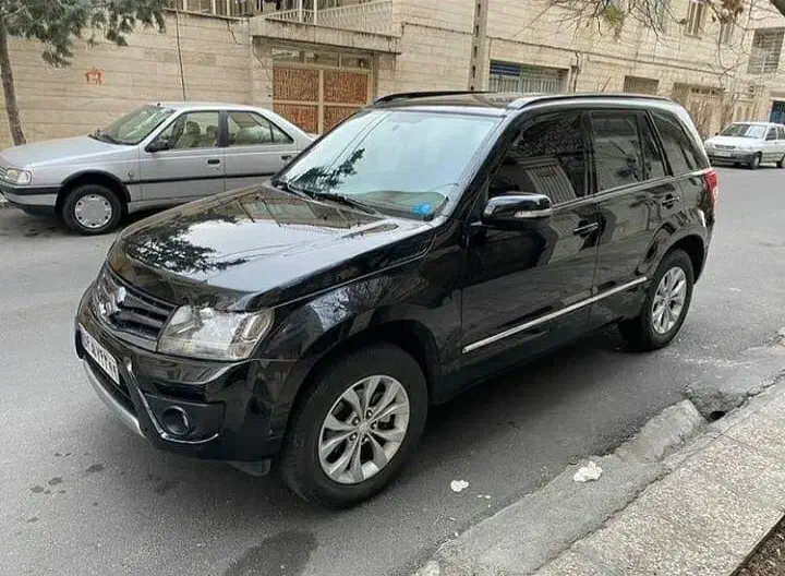 سوزوکی گرند ویتارا ۹۵ اتومات ۲۴۰۰|خودرو سواری و وانت|تهران, شهرک غرب|دیوار