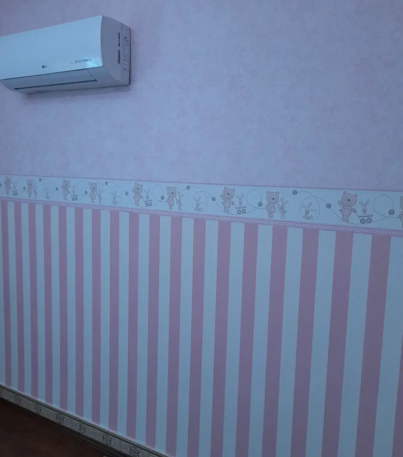 فروش انواع کاغذ دیواری اقتصادی و باکیفیت خارجی|مصالح و تجهیزات ساختمان|رشت, جهاد|دیوار