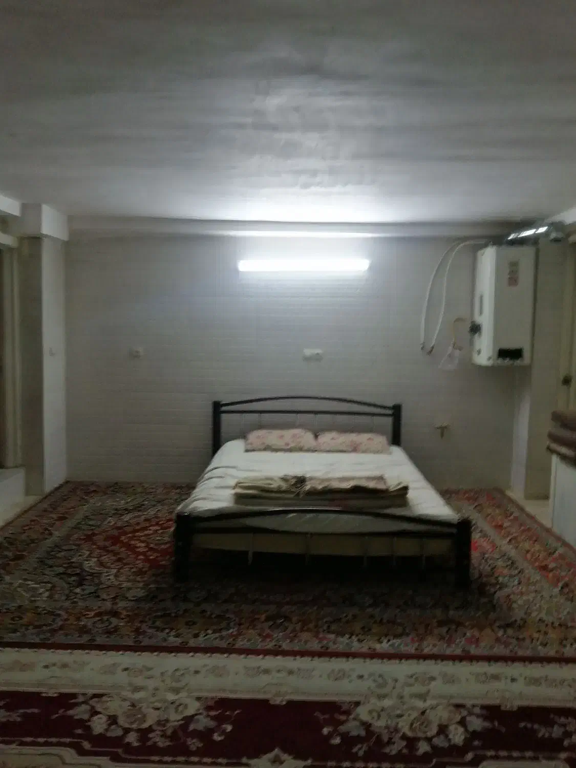 سوئیت مبله مرکز شهر تمیز شیک تایمی۴۰۰|اجارهٔ کوتاه‌مدت آپارتمان و سوئیت|شیراز, دشت چنار|دیوار