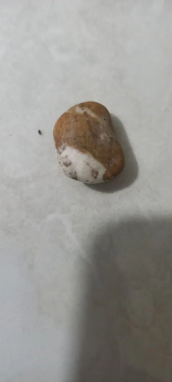 سنگ قیمتی|جواهرات|رباط‌کریم, رباط‌کریم|دیوار