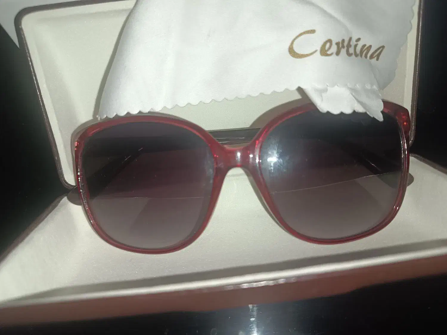 عینک زنانه قرمز سرتینا|زیورآلات و اکسسوری|تهران, نجات اللهی|دیوار