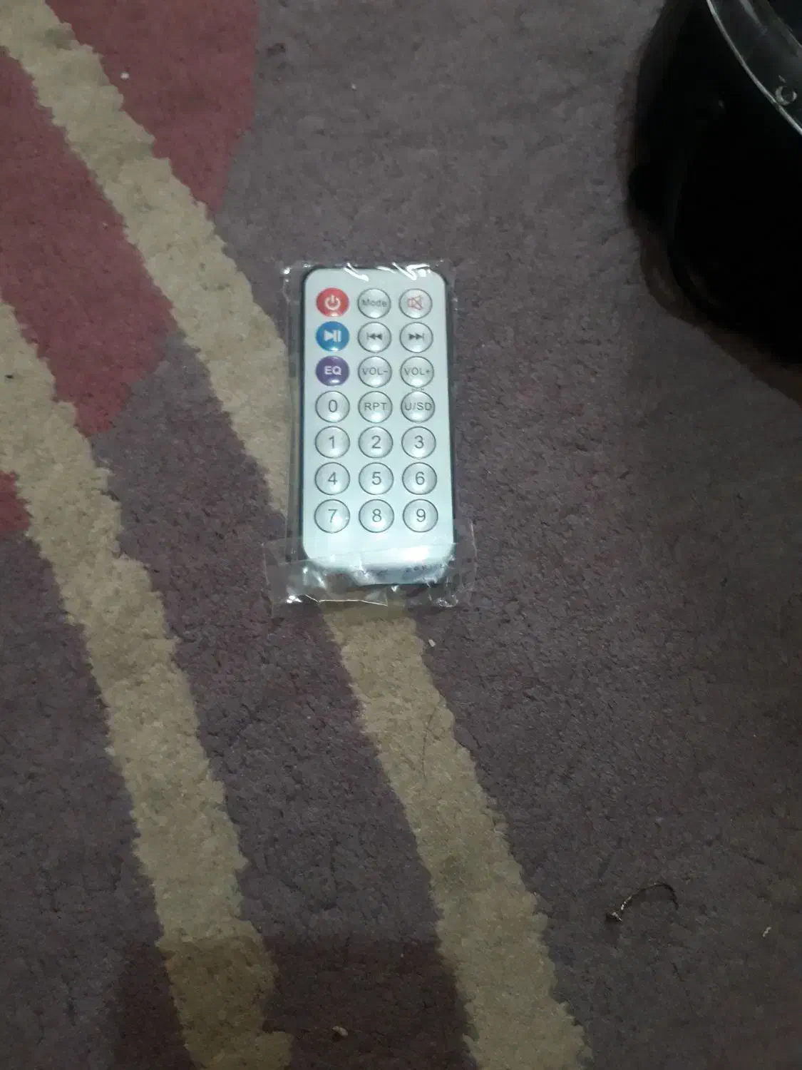 اسپیکر‌برقی‌بلوتوثی‌وچراغ‌خواب‌دار‌هفت‌رنگ‌فلش‌خور|سیستم صوتی خانگی|قزوین, |دیوار