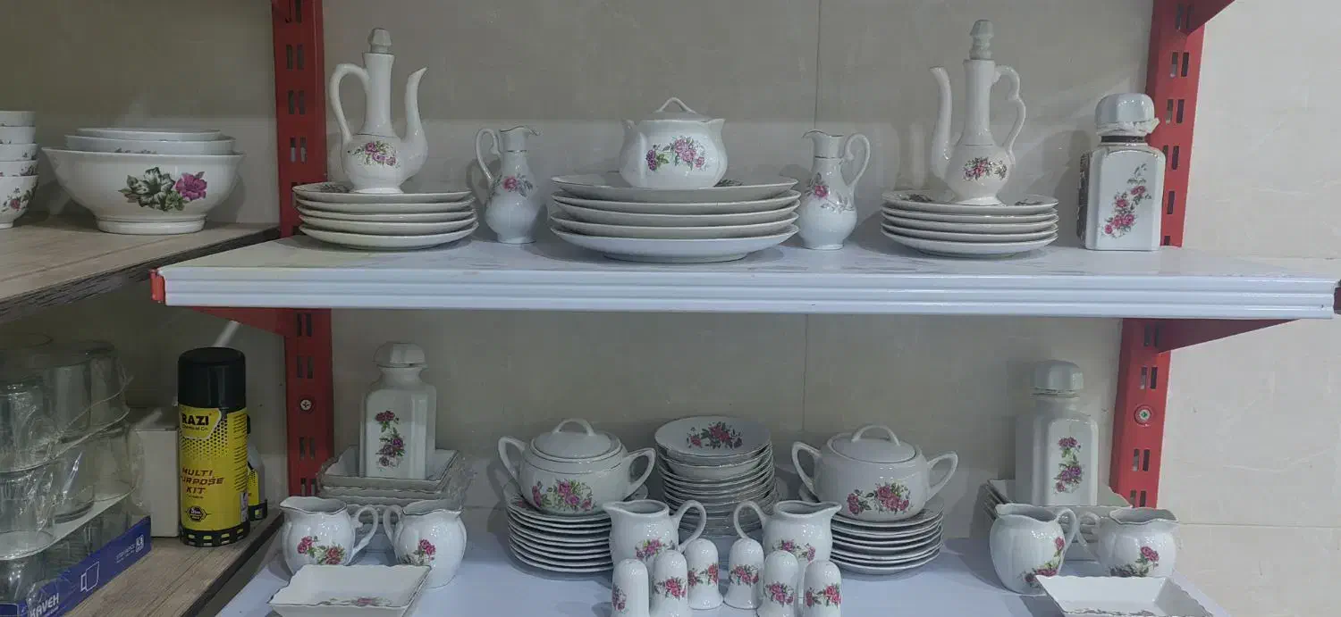 فروش ظروف چینی قدیمی گلسرخی و... جدید|ظروف سرو و پذیرایی|بندر ماهشهر, |دیوار