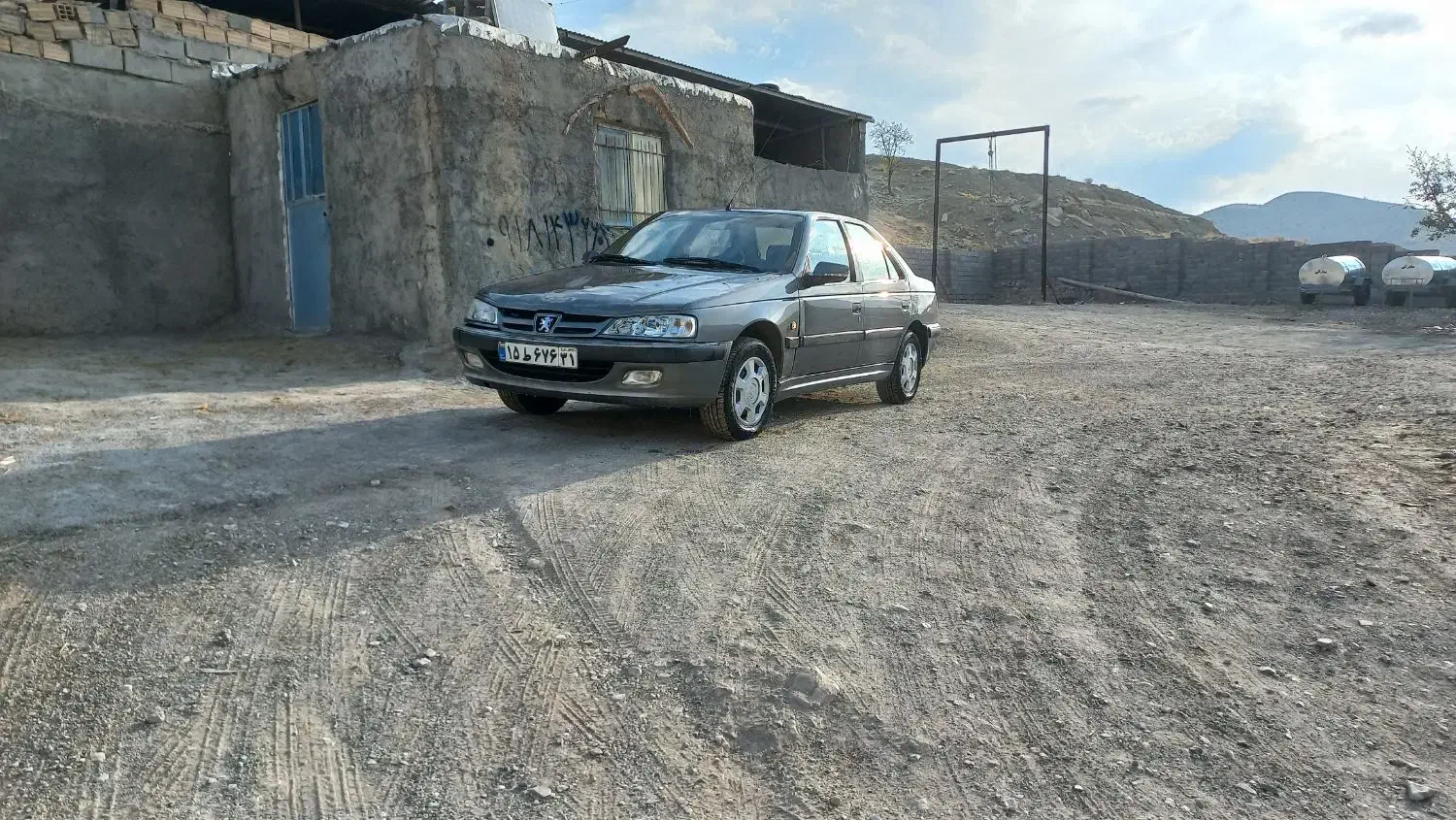 پژو پارس مدل ۹۱ بدون رنگ و ضربه کم کار تمیز فابریک|خودرو سواری و وانت|ایلام, |دیوار