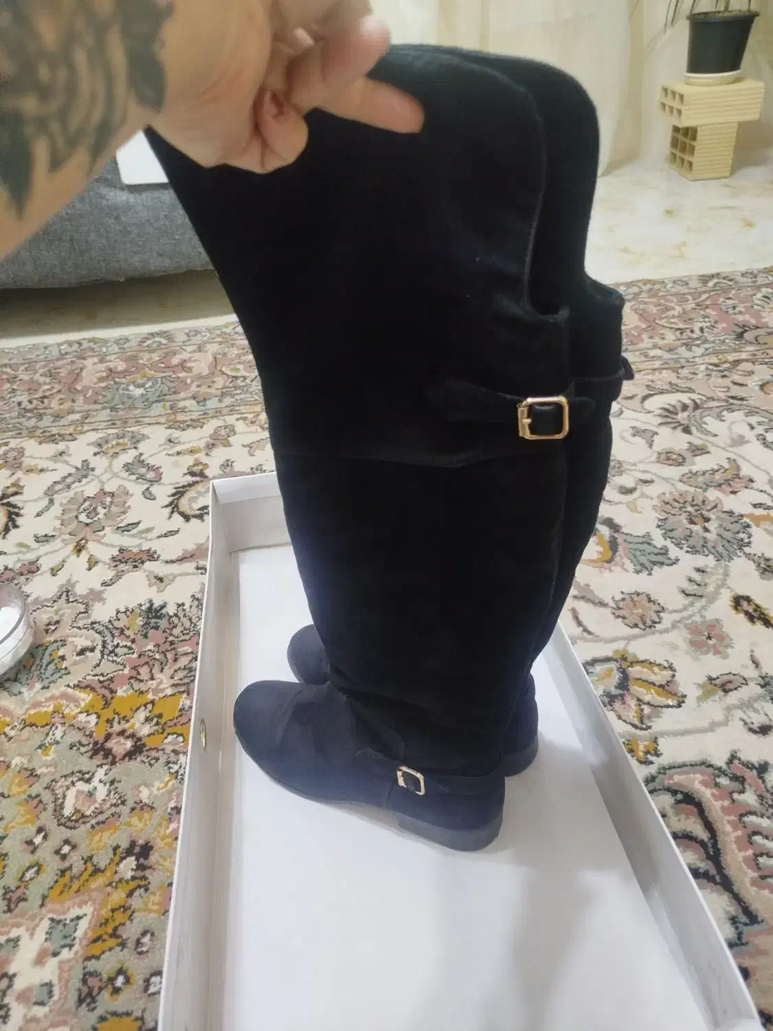 پوتین بلند جیر مشکی|کیف، کفش، کمربند|پرند, فاز ۶|دیوار