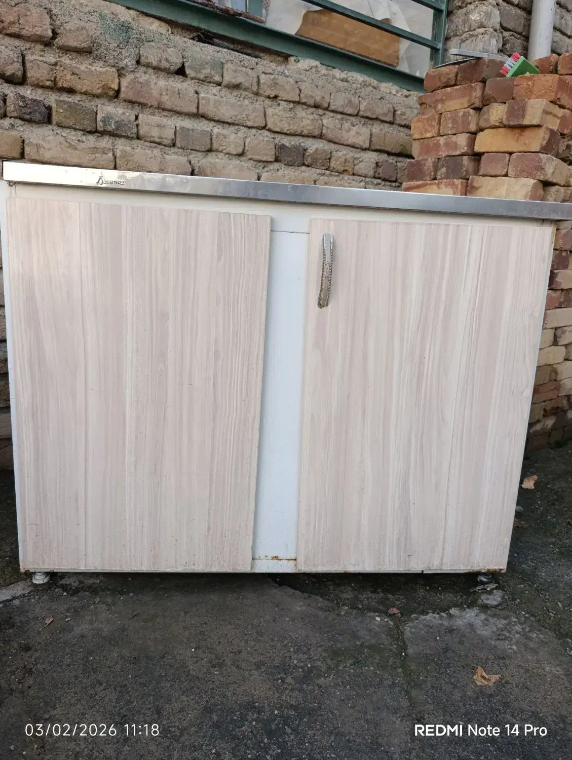 سینک وکابینت|مصالح و تجهیزات ساختمان|نوشین شهر, |دیوار