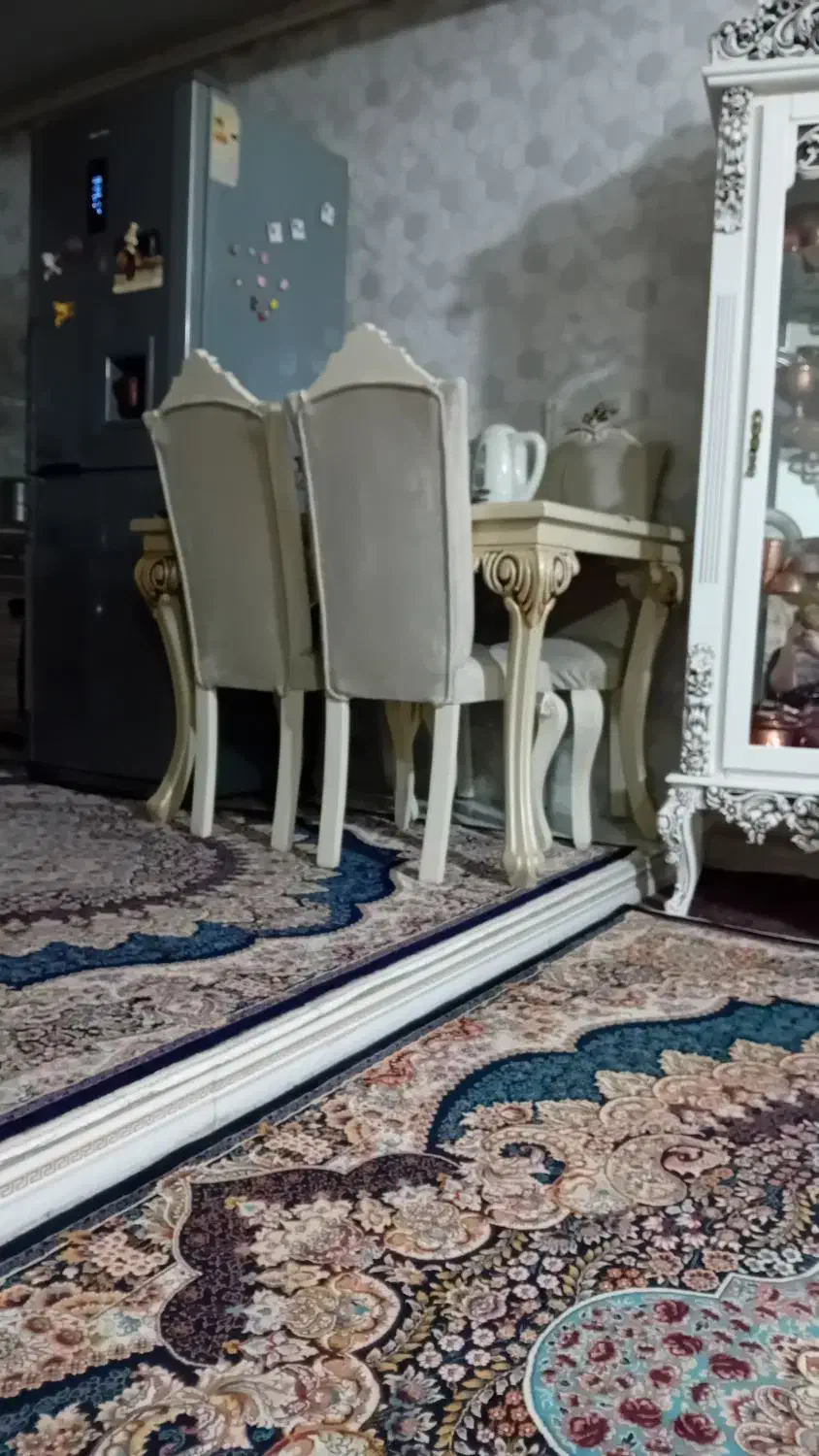 میز|مبلمان خانگی و میز عسلی|صائین قلعه, |دیوار