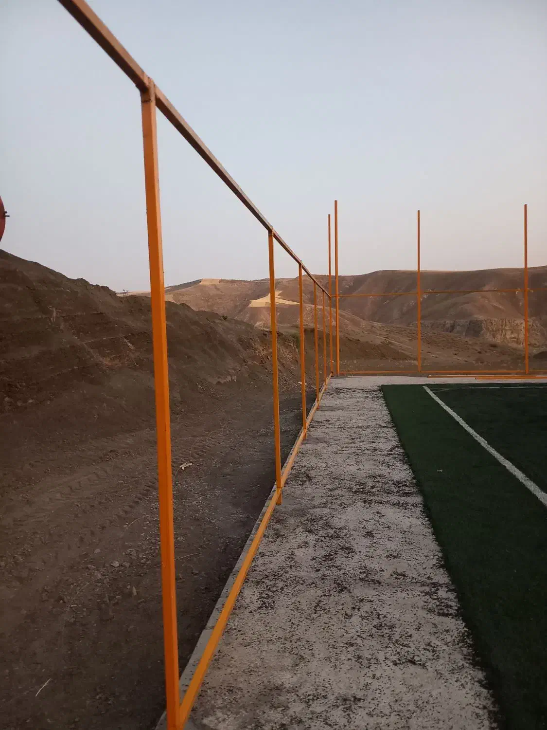 فروش فنس .پایه فنس واجرا صفر تا صد|خدمات باغبانی و درختکاری|بجنورد, |دیوار