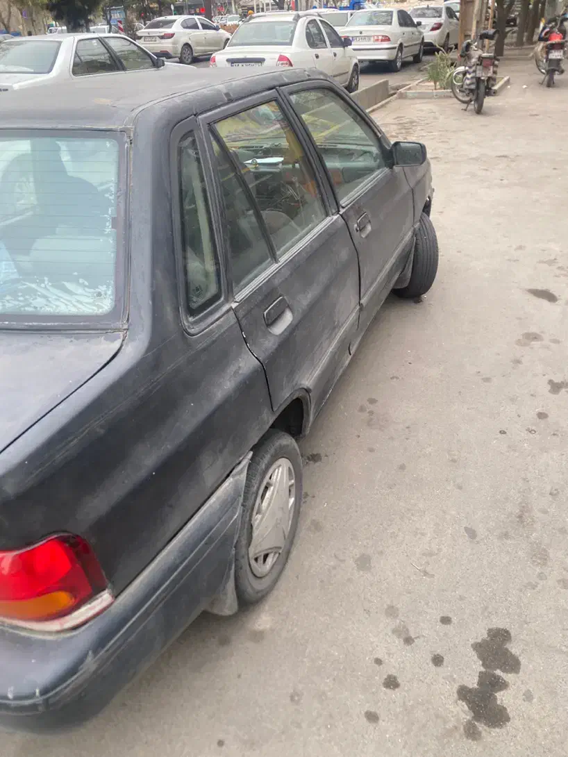 پراید مدل ۸۲ سالم|خودرو سواری و وانت|قم, هفت تیر|دیوار