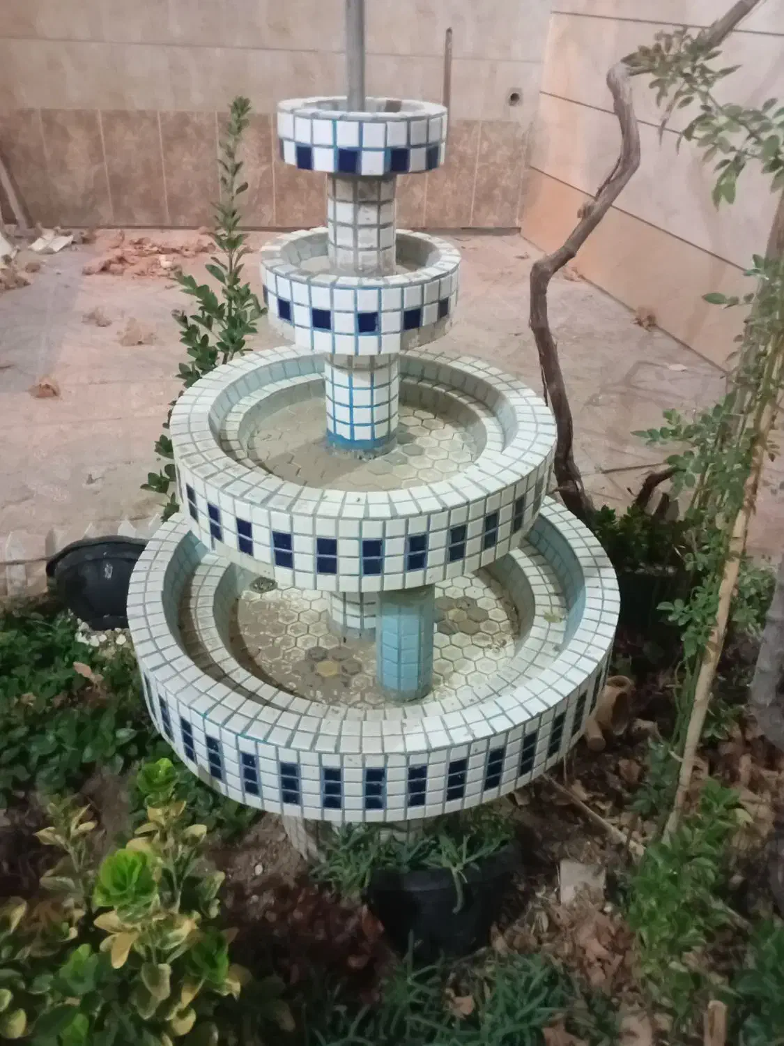 فروش فوری حوض حیاط|مصالح و تجهیزات ساختمان|تربتحیدریه, آغوی|دیوار