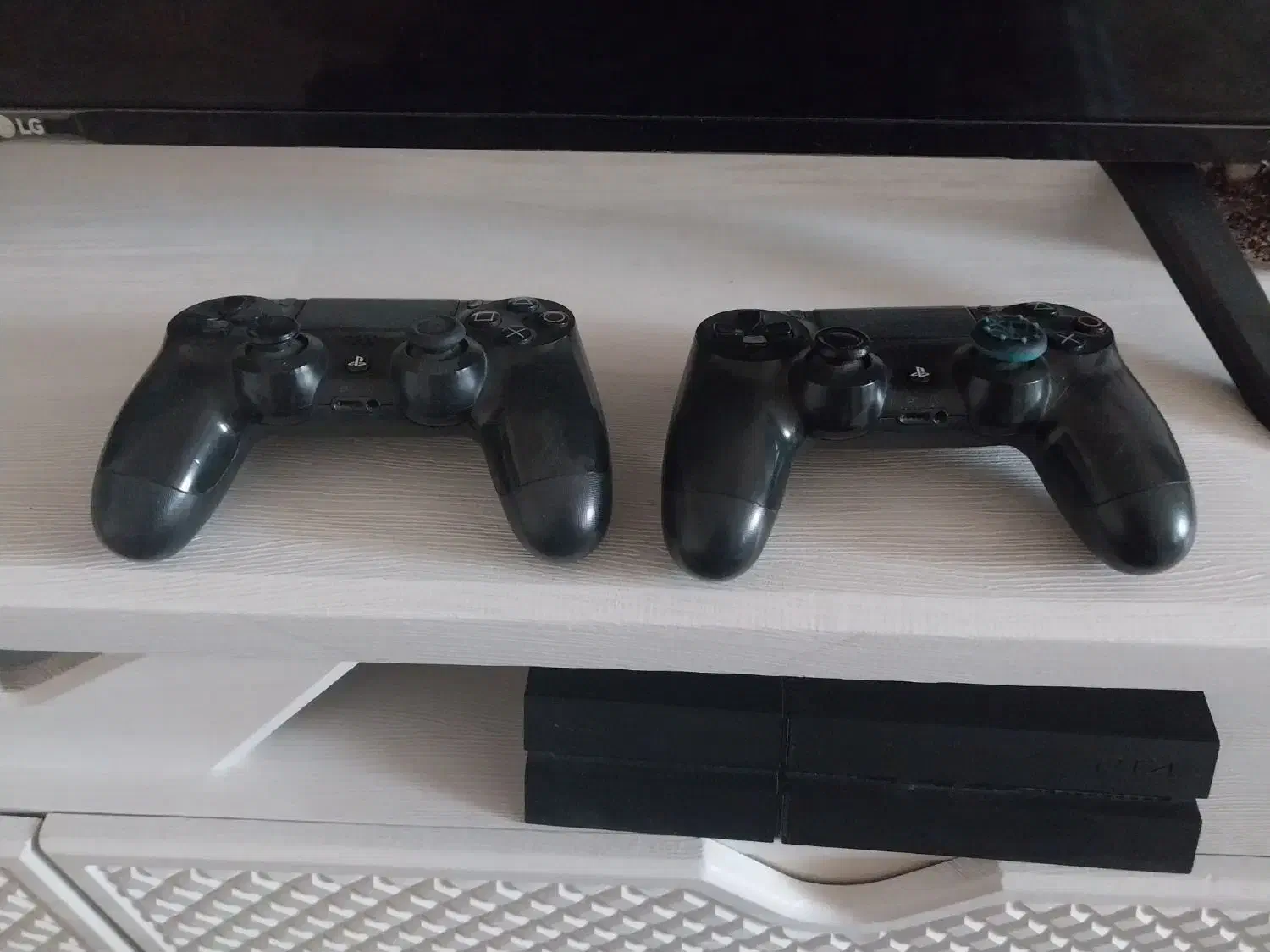 پی اس4|کنسول، بازی ویدئویی و آنلاین|بومهن, |دیوار