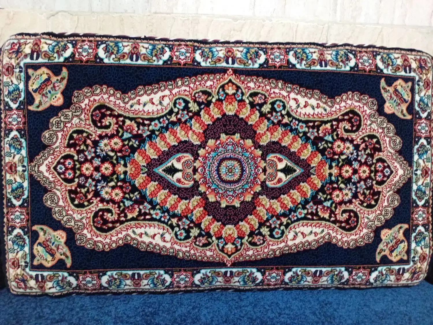 پشتی درحد نو|پشتی|کامیاران, |دیوار