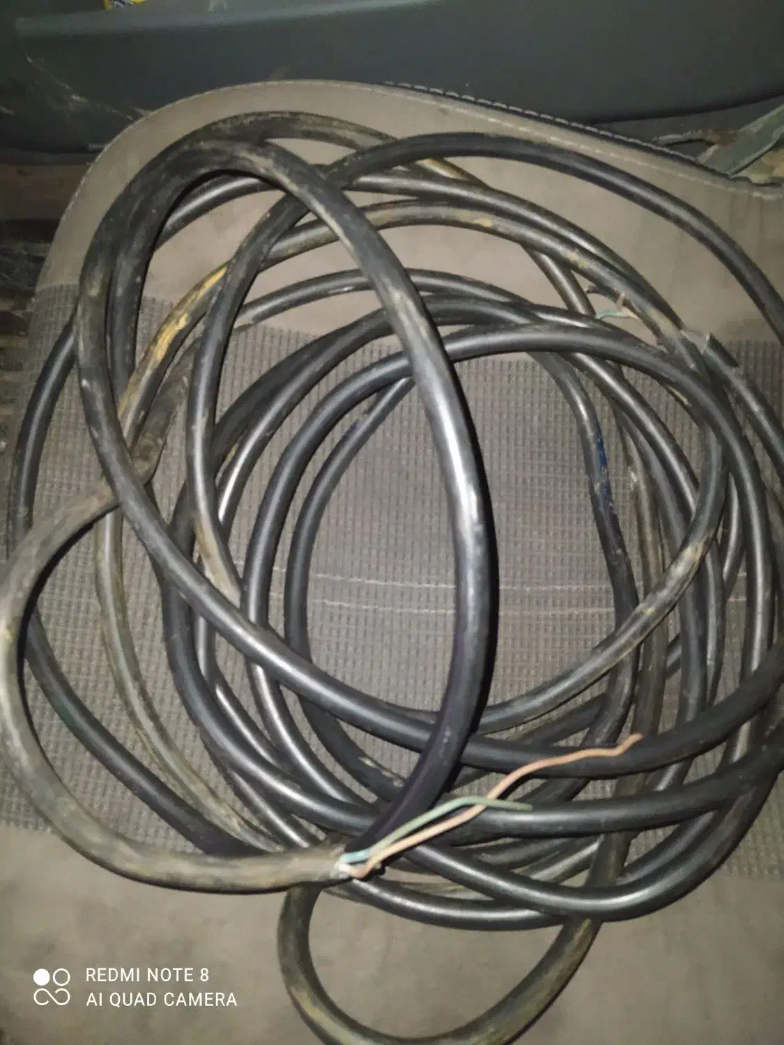 15متر کابل خشک|سایر لوازم برقی|گتوند, |دیوار