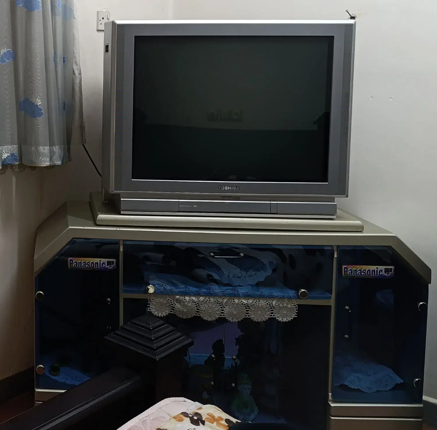 فروش تلویزیون|تلویزیون و پروژکتور|دزفول, |دیوار