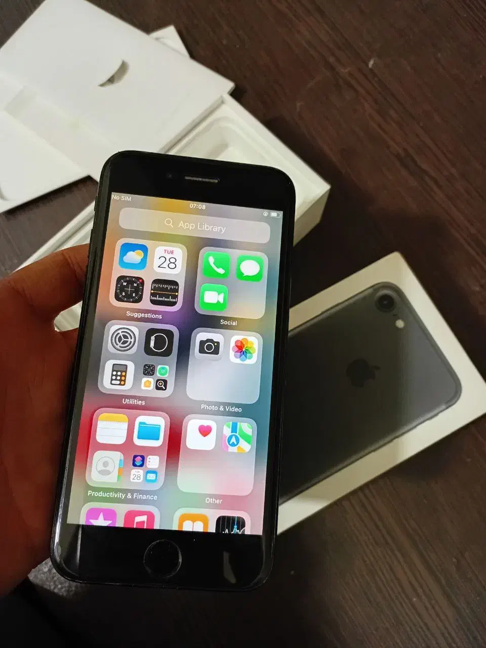 گوشی آیفون ۷ در حد نو کاملا سالم با همه تجهیزات|موبایل|اصفهان, علی قلی آقا|دیوار