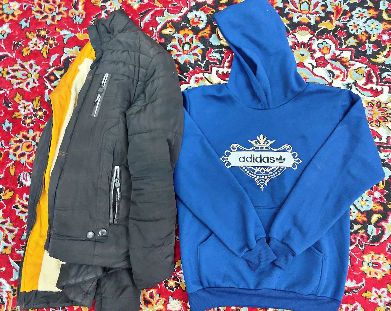 حراج هودی و بارانی جنس خوب|لباس|زارچ, |دیوار