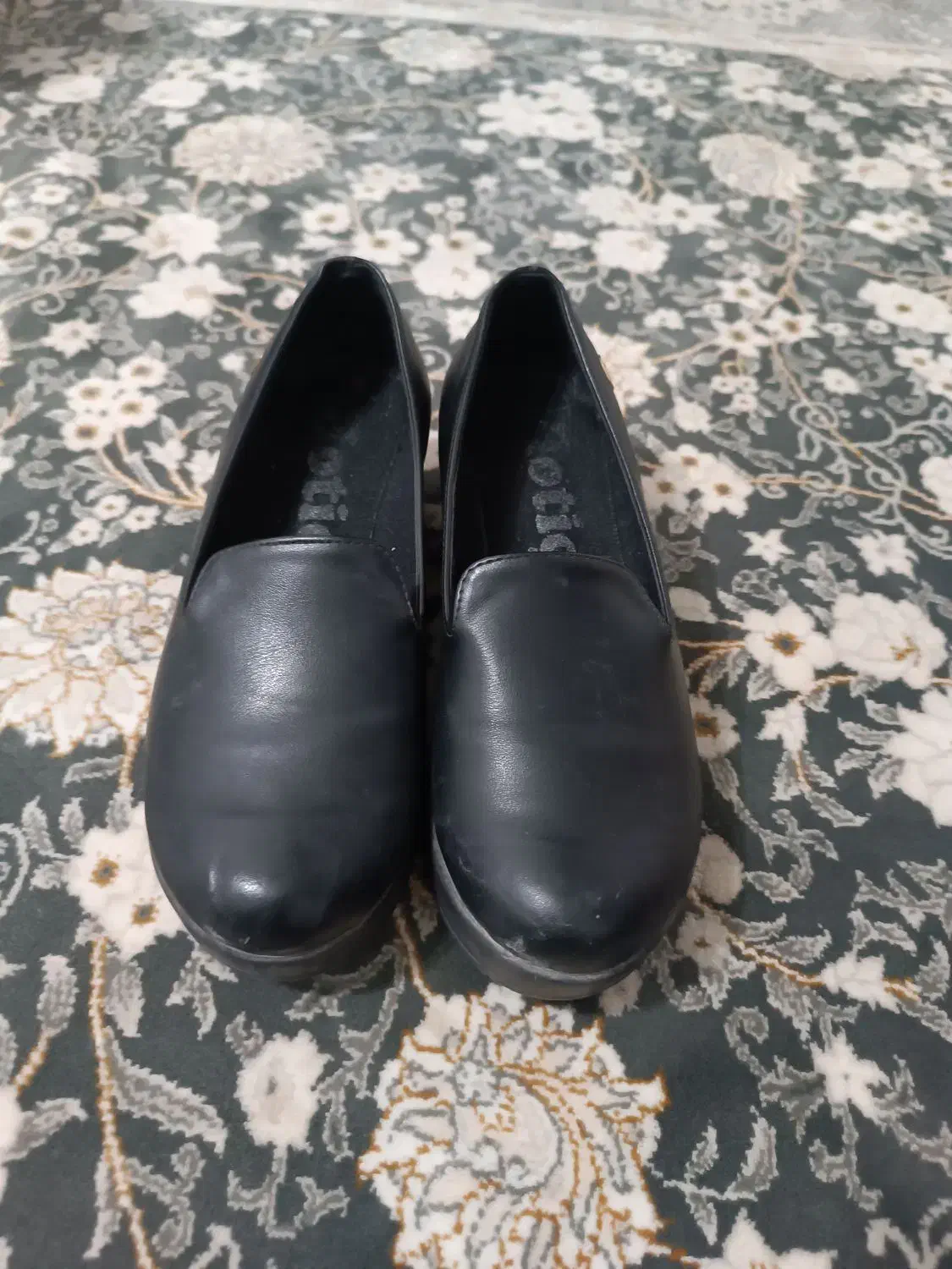 کفش زنانه درحد نو|کیف، کفش، کمربند|قروه, |دیوار