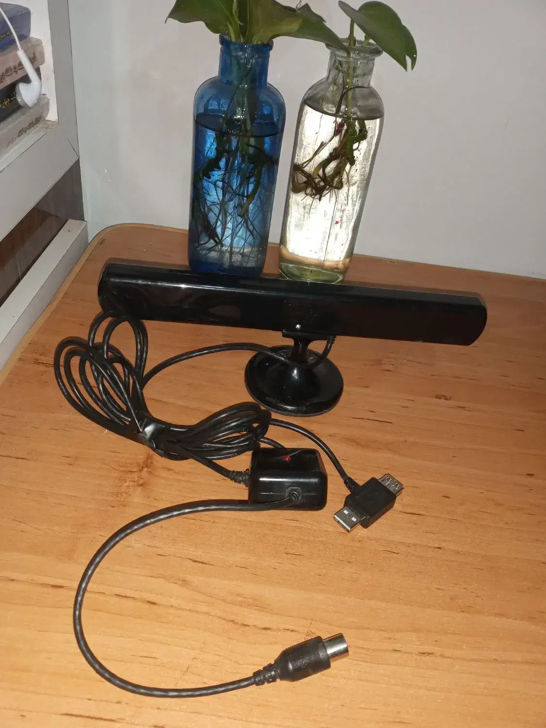 انتن رومیزی|صوتی و تصویری|گلبهار, شهر جدید گلبهار|دیوار