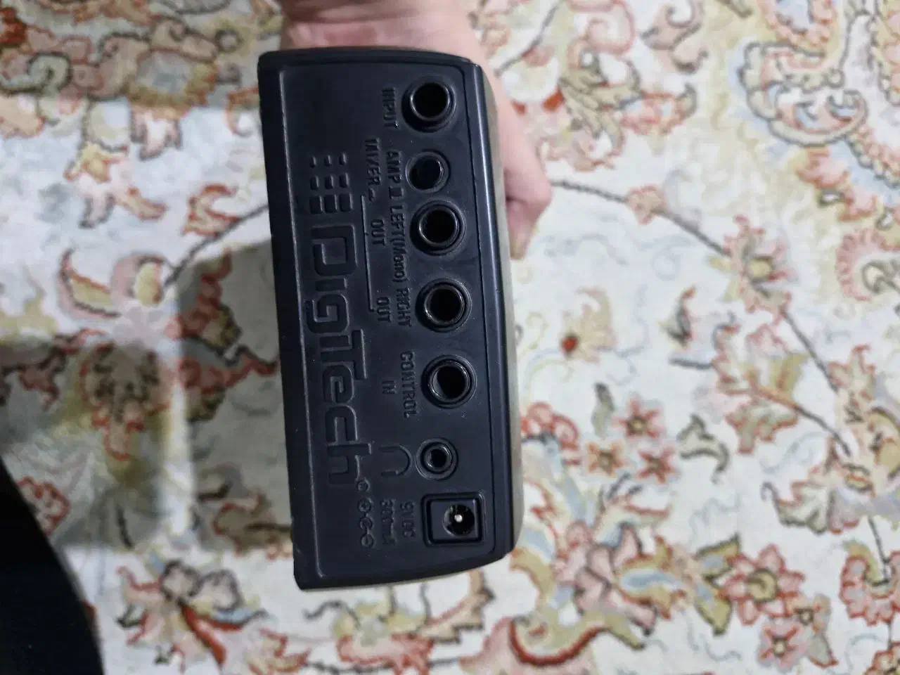 مولتی افکت گیتار الکتریک|گیتار، بیس، امپلیفایر|رشت, فلسطین|دیوار