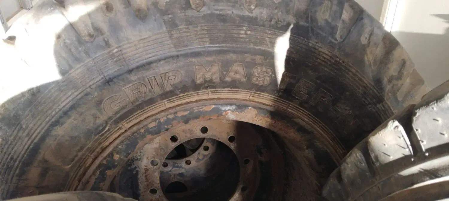 لاستیک ۱۴/۲۴|قطعات یدکی و لوازم جانبی|رباطکریم, رباطکریم|دیوار