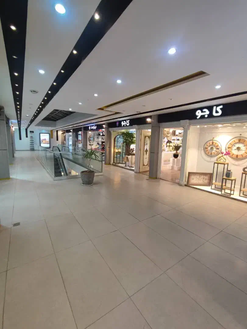 اجاره مغازه تجاری در پاساژ ایرانیان|اجارهٔ مغازه و غرفه|نهاوند, |دیوار