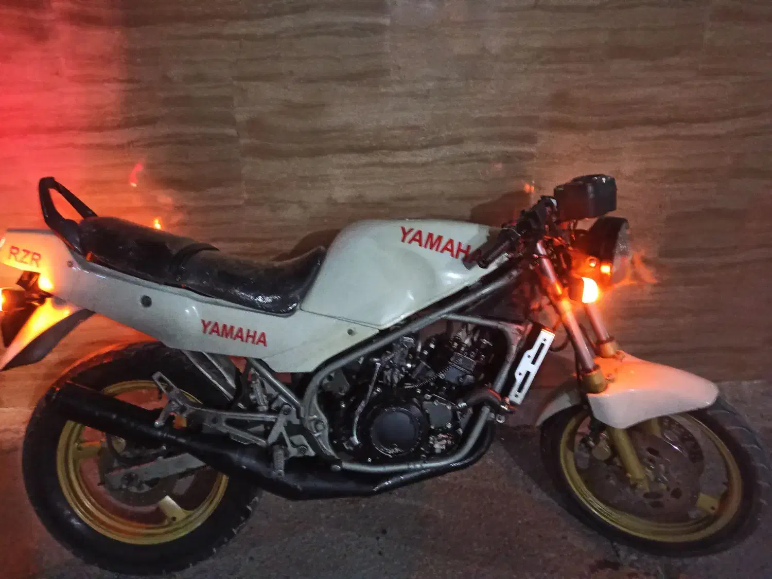 موتور یاماهاRZ دو زمانه250مزایده|موتورسیکلت|تهران, والفجر|دیوار