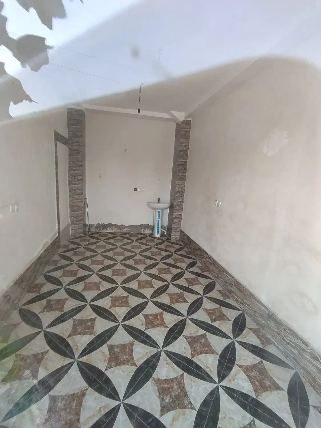 اجاره مغازه انتهای گلزاران خیابان مهر|اجارهٔ مغازه و غرفه|رشت, گلزاران|دیوار