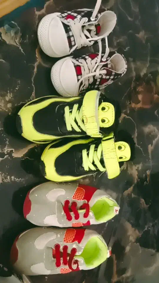 کفش بچه گانه|کفش و لباس بچه|ملایر, |دیوار