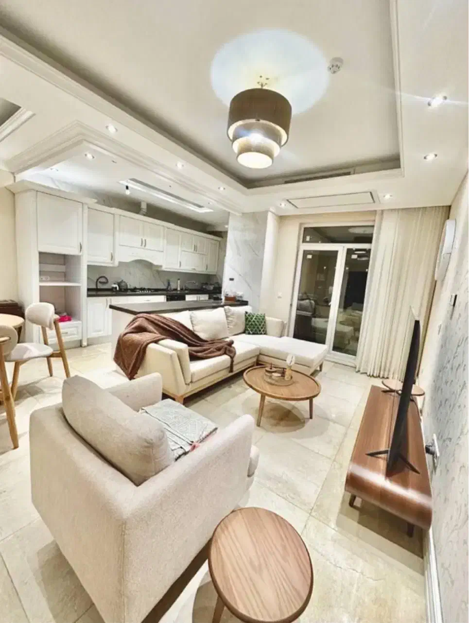 ۵۸مترسندتکبرگ/وامدار/کم واحد/غرق نور/اندیشه فاز۱|فروش آپارتمان|کرج, باغستان|دیوار