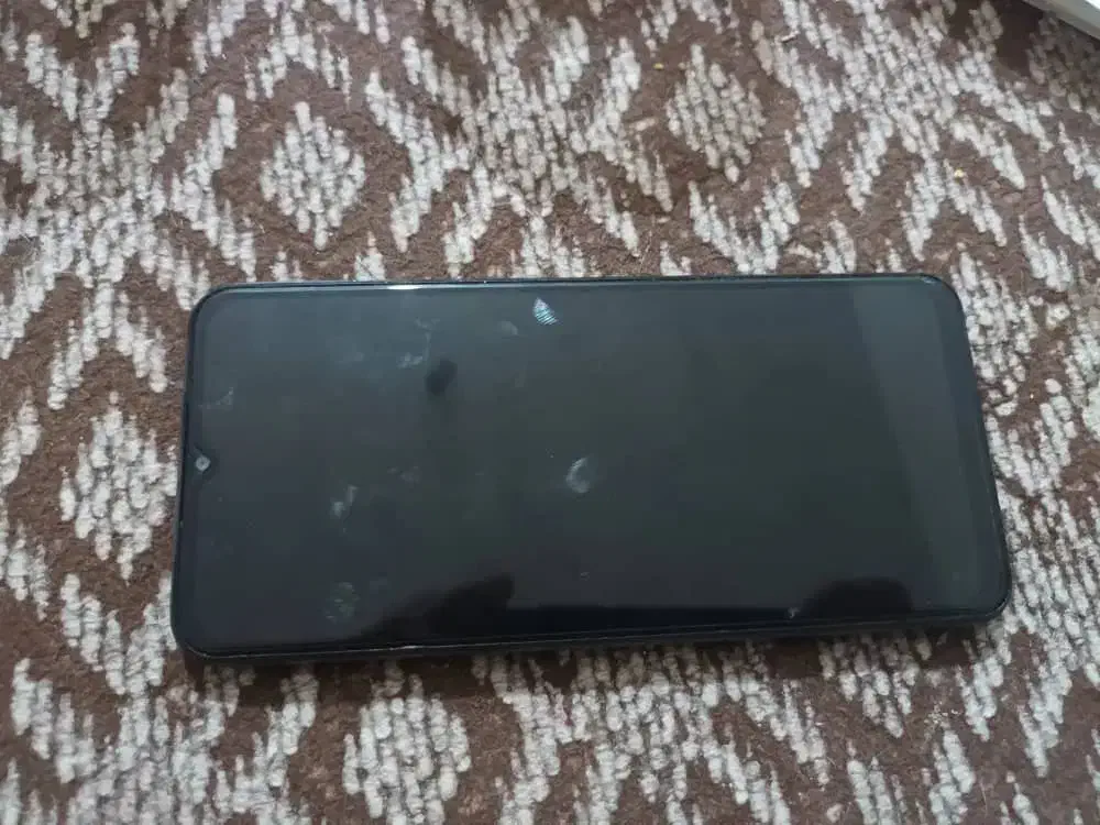 گوشیA13|موبایل|آبپخش, |دیوار