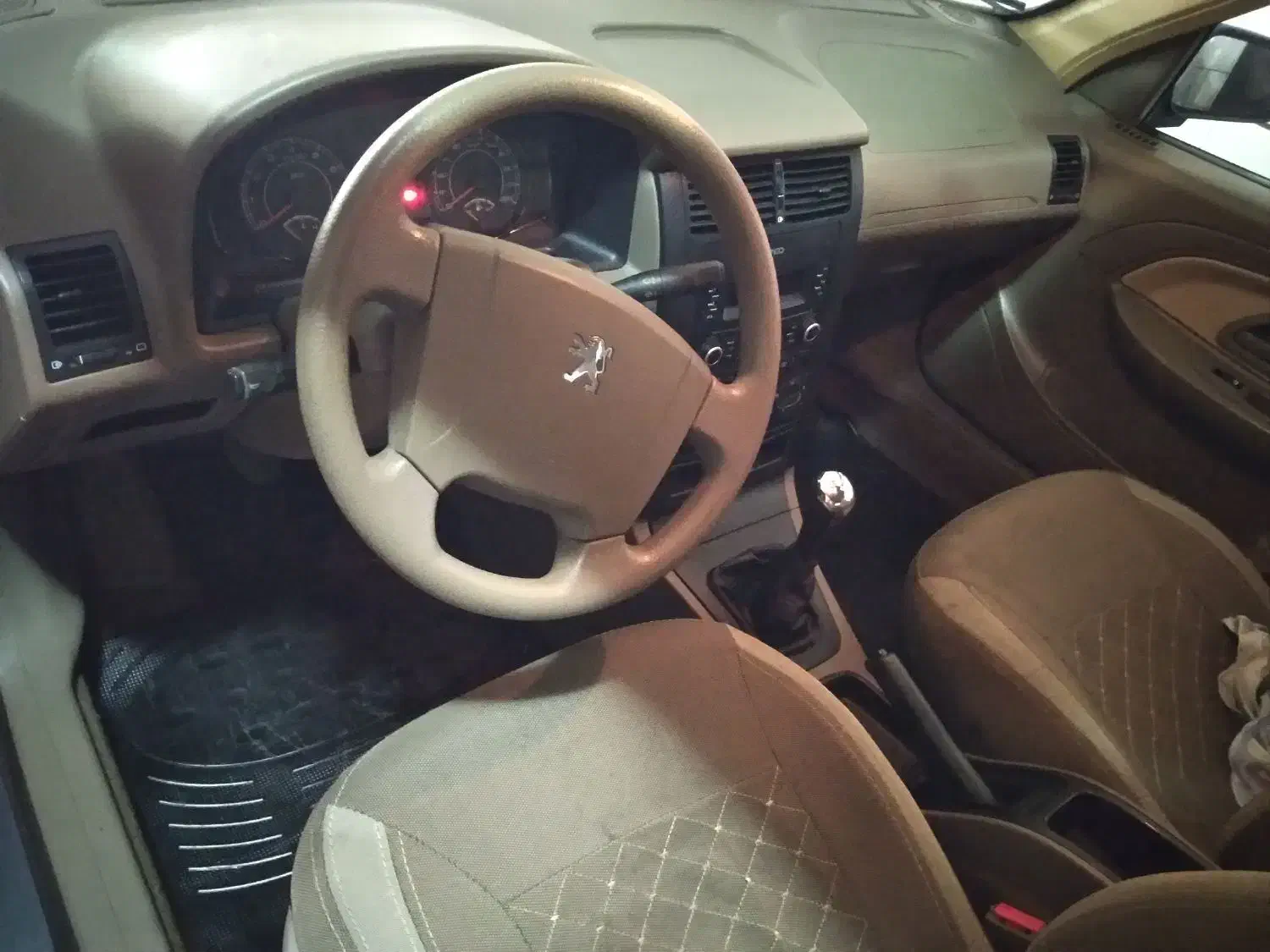 پژو دوگانه کارخانه مدل ۹۹ خشک|خودرو سواری و وانت|تبریز, |دیوار