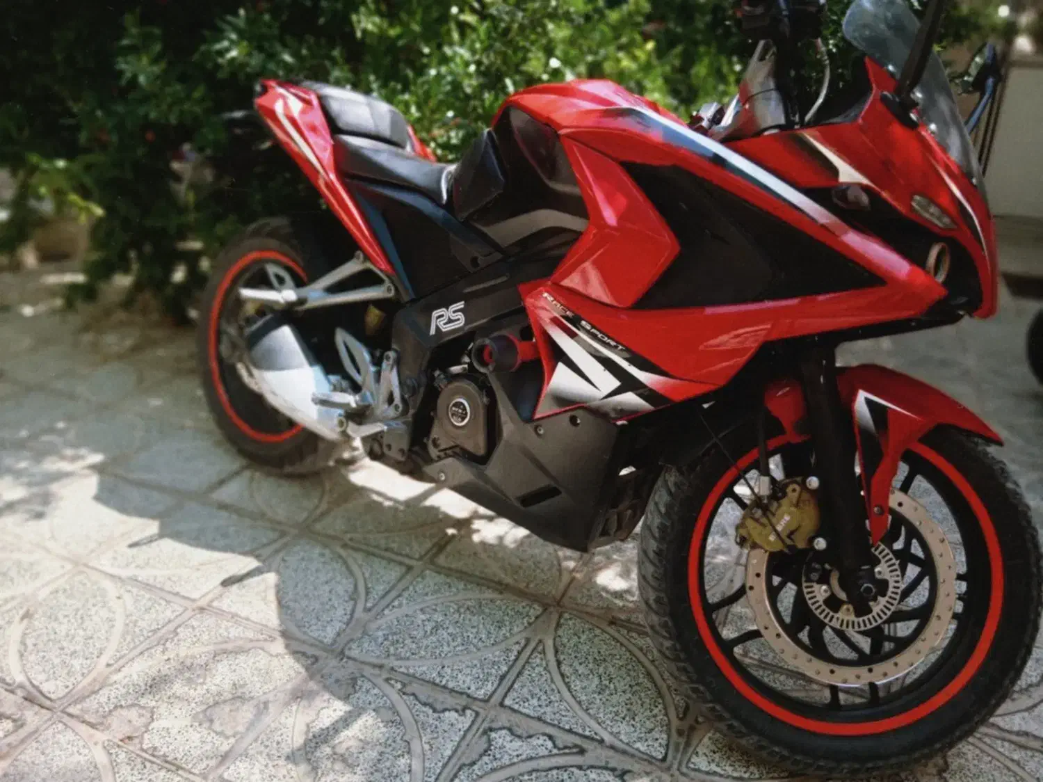 آر اس موتور|موتورسیکلت|دهاقان, |دیوار