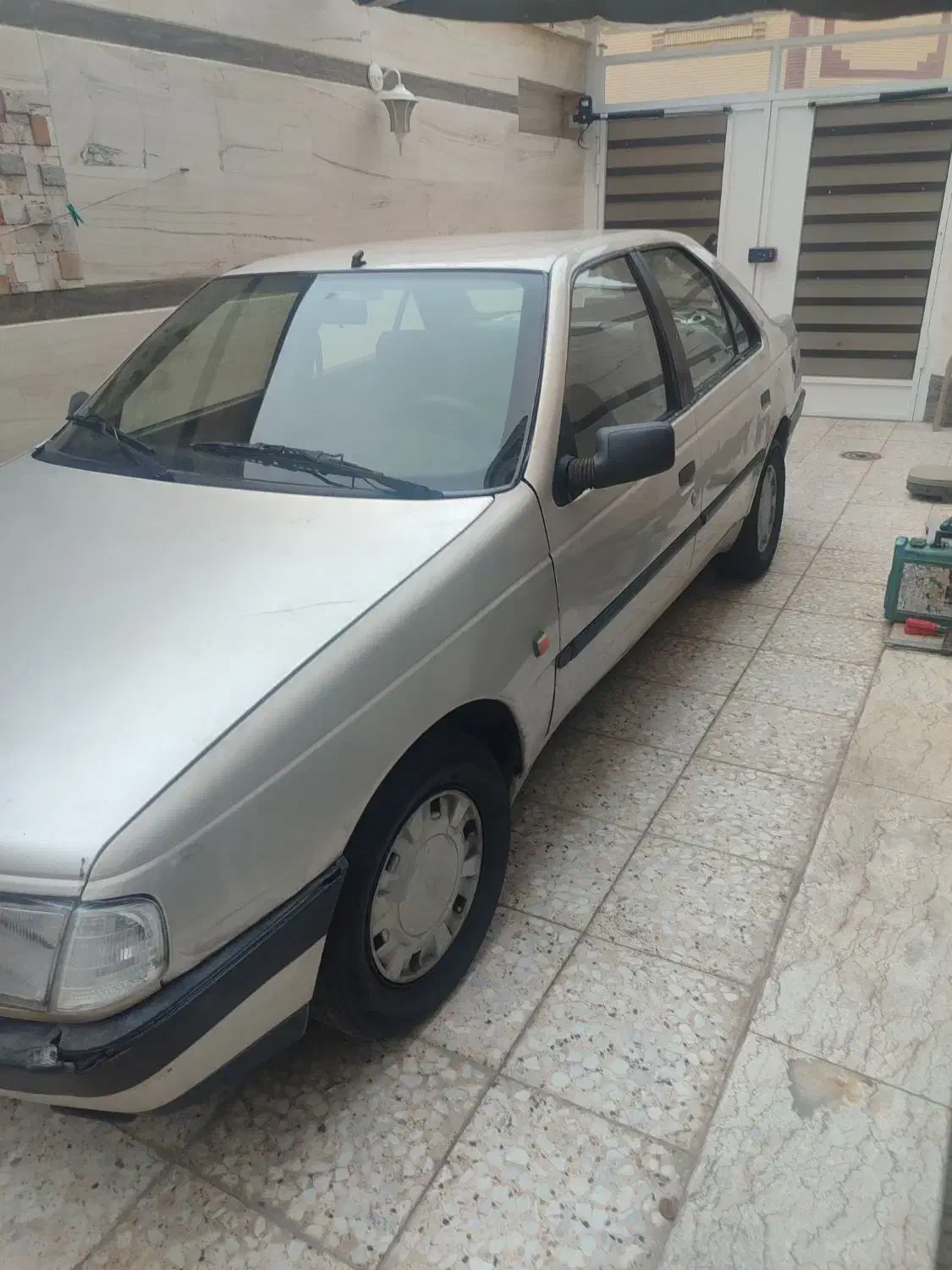 پژو 405|خودرو سواری و وانت|اصفهان, میرعماد|دیوار