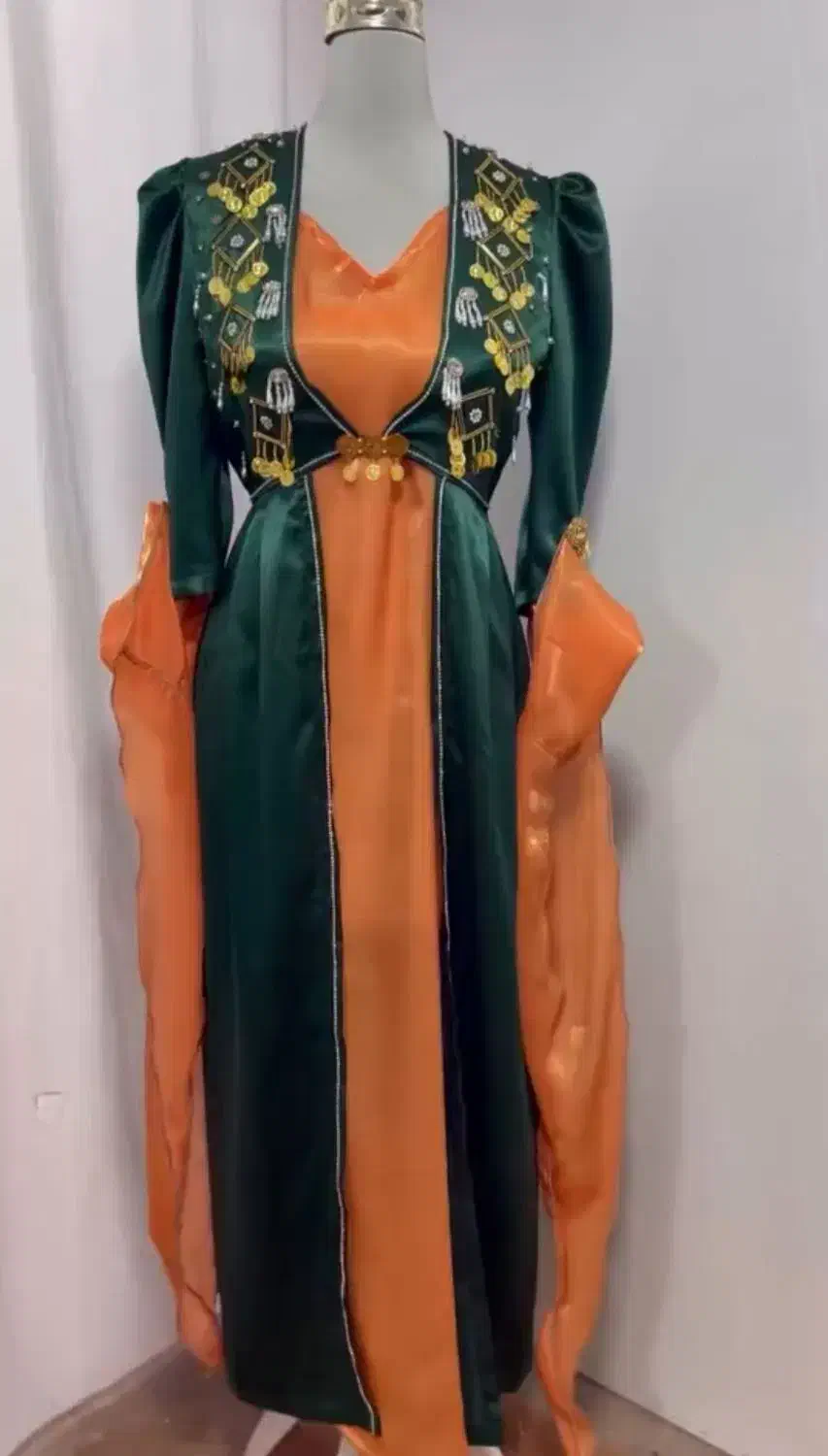 لباس کوردی و اکسسوری|لباس|ایلام, |دیوار