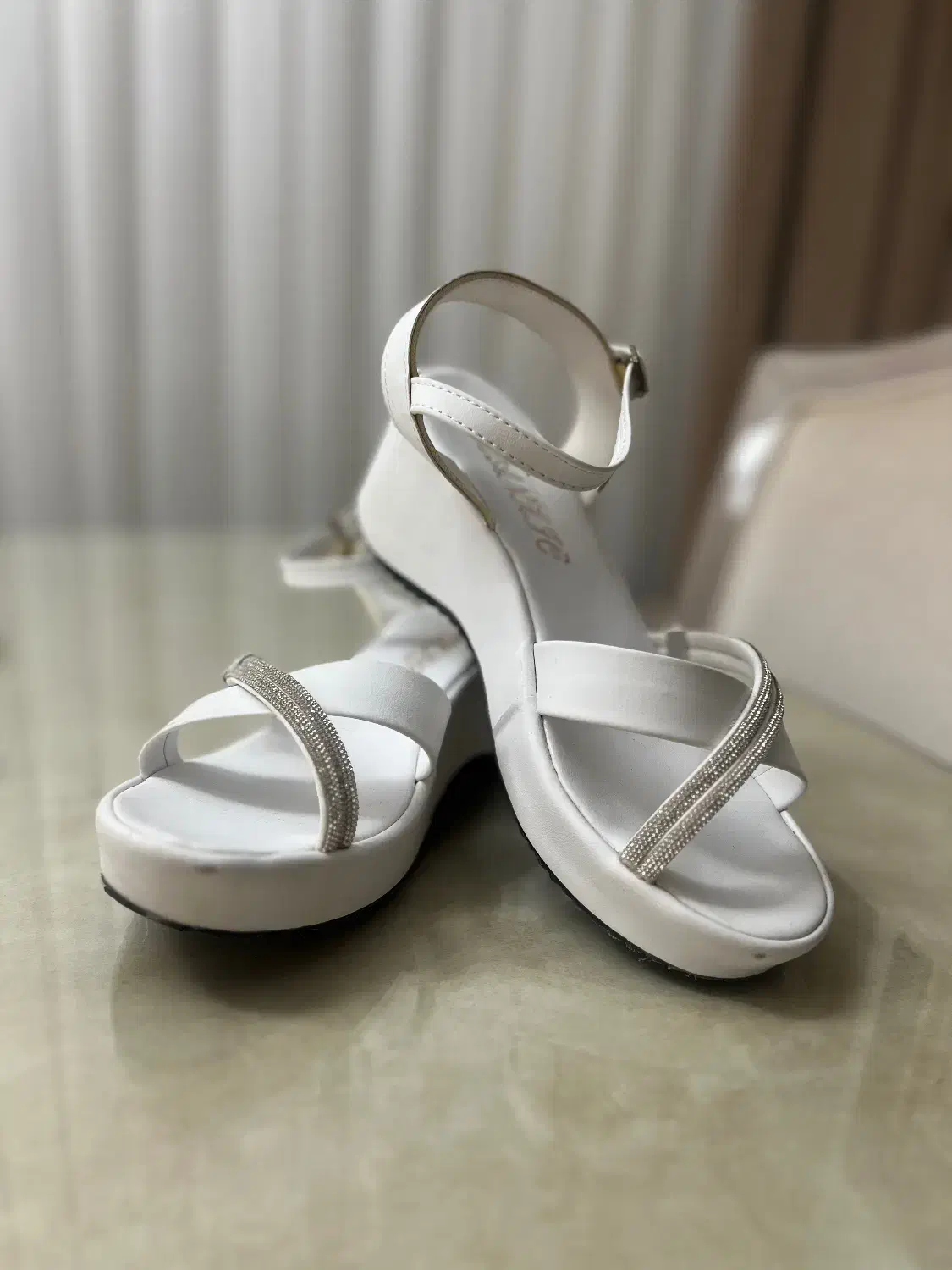 صندل مجلسی سفید|کیف، کفش، کمربند|قزوین, |دیوار