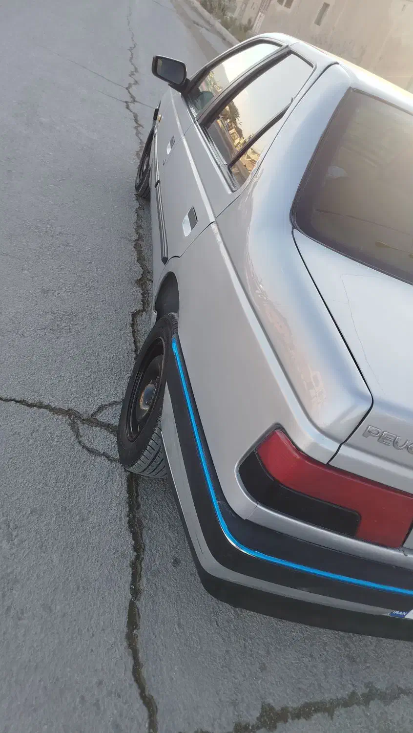 پژو405مدل98|خودرو سواری و وانت|سراوان, |دیوار